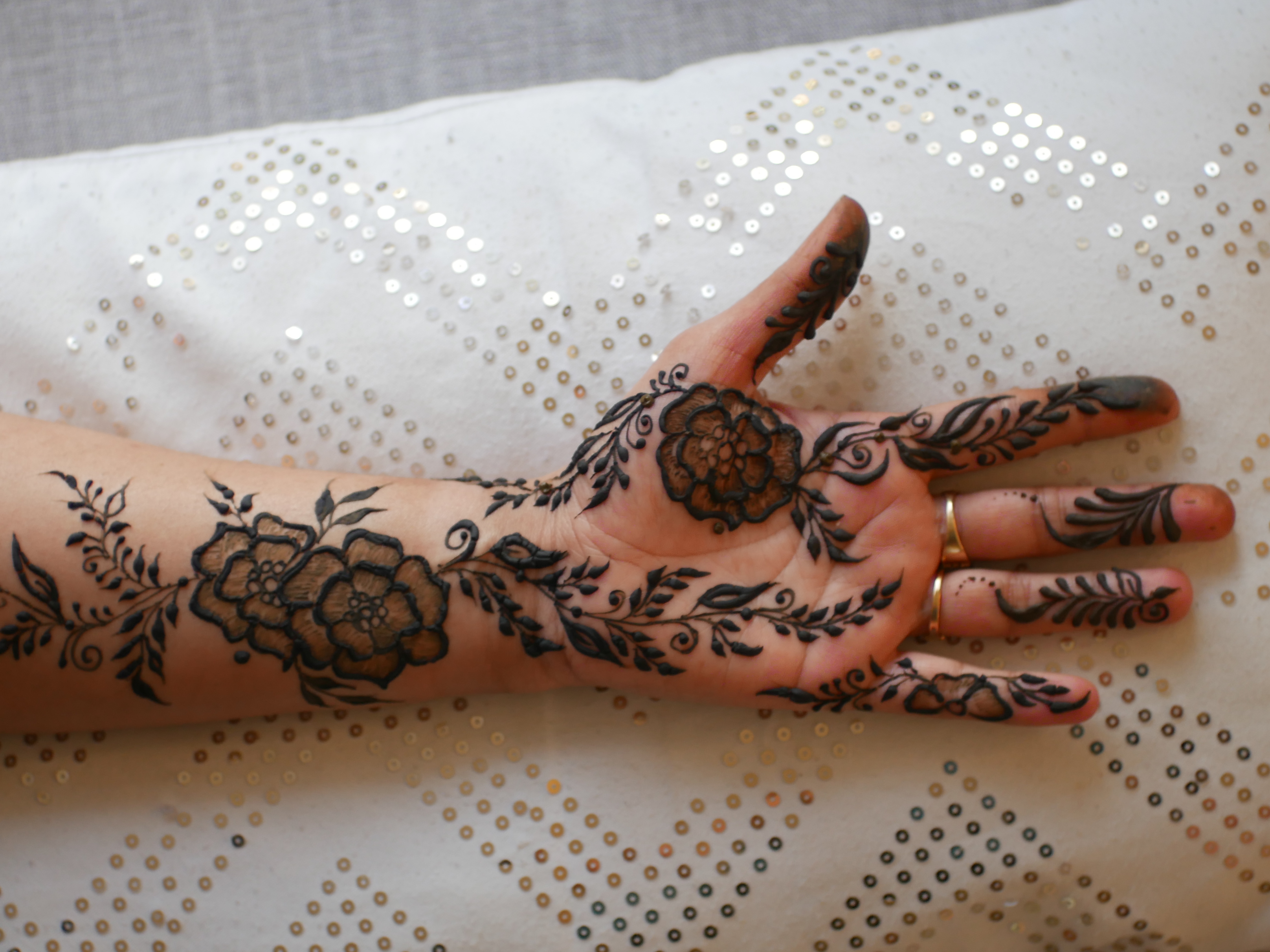 Geometric mandala henna