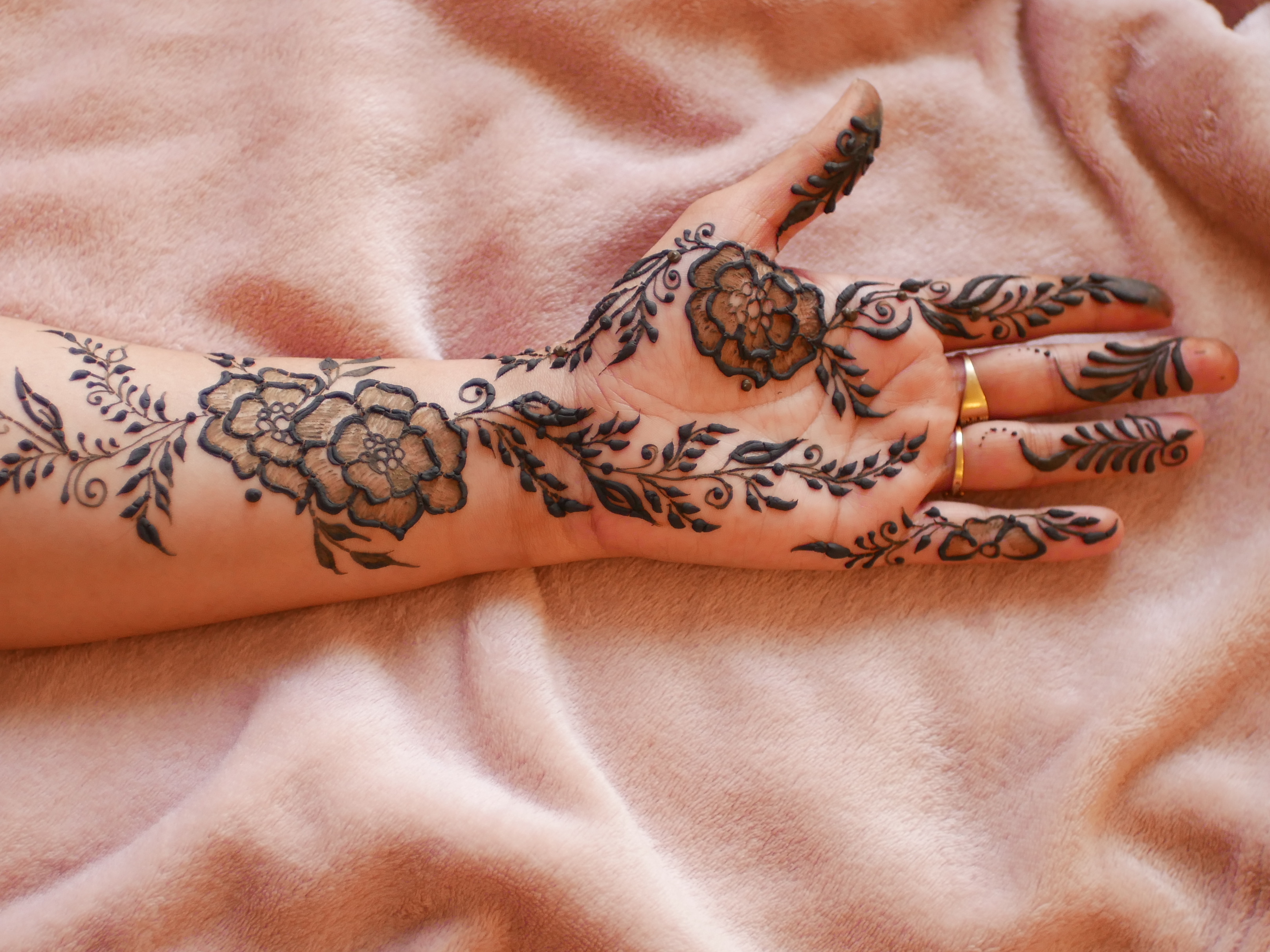 Traditional feet henna